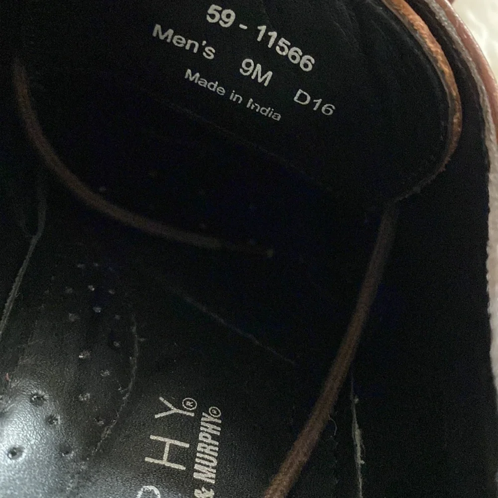 Johnston & Murphy brown leather Oxford shoes